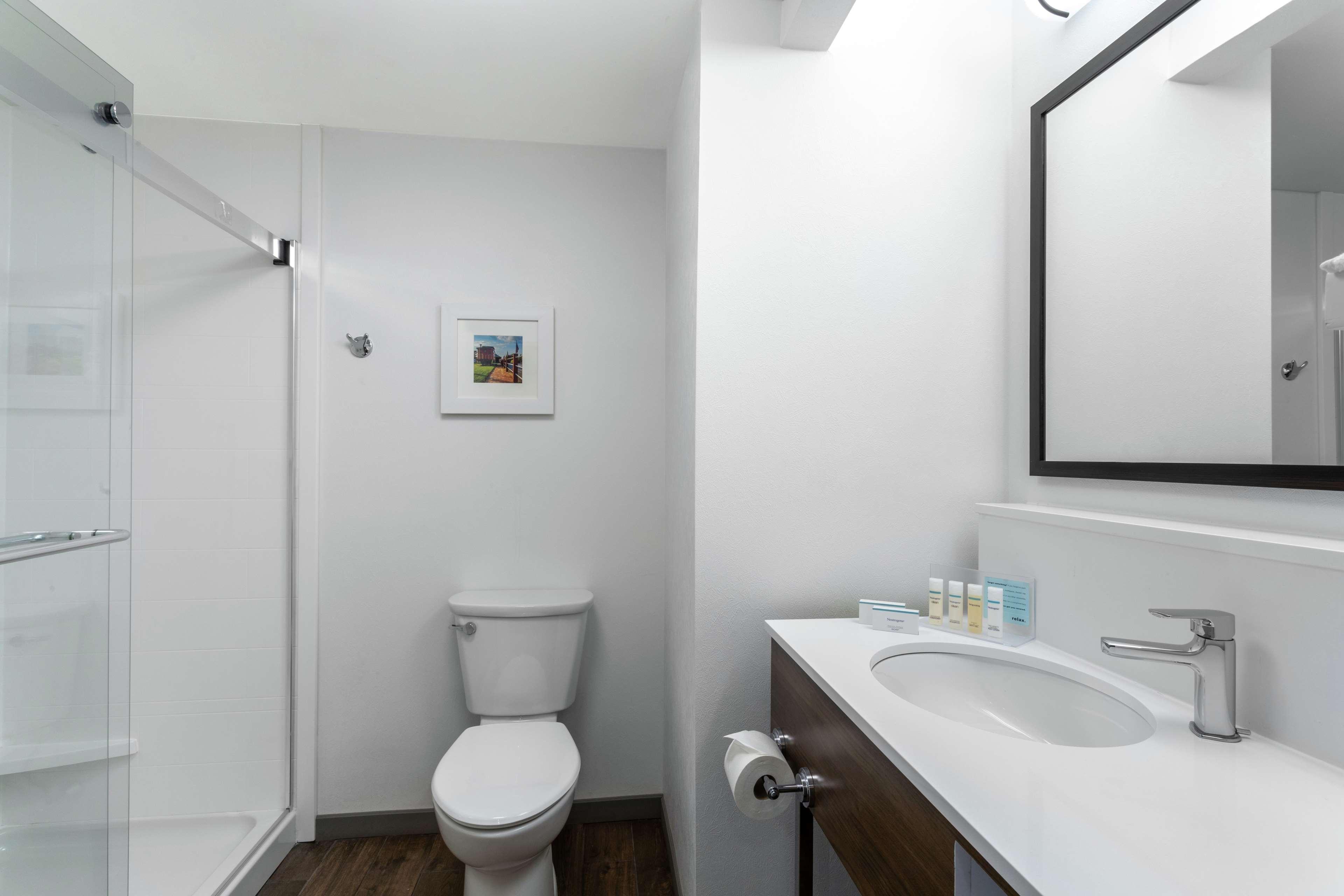 Hampton Inn Bedford Dış mekan fotoğraf
